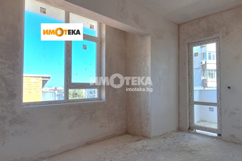 Продава  3-стаен град Варна , Аспарухово , 81 кв.м | 76526039 - изображение [2]