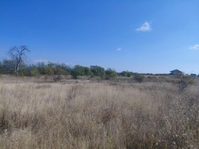Продава  Парцел, с. Белащица