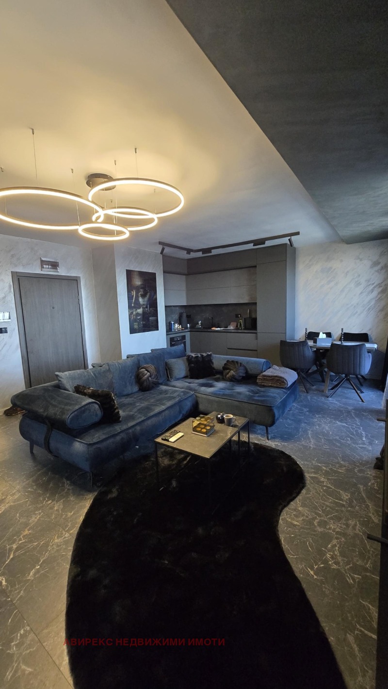 À venda  1 quarto Plovdiv , Karchiiaka , 97 m² | 27578913 - imagem [2]