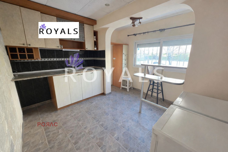 Продава 3-СТАЕН, гр. Варна, Възраждане 3, снимка 3 - Апартаменти - 53148893