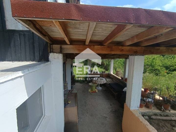 Продава КЪЩА, с. Осеново, област Варна, снимка 5 - Къщи - 51210988