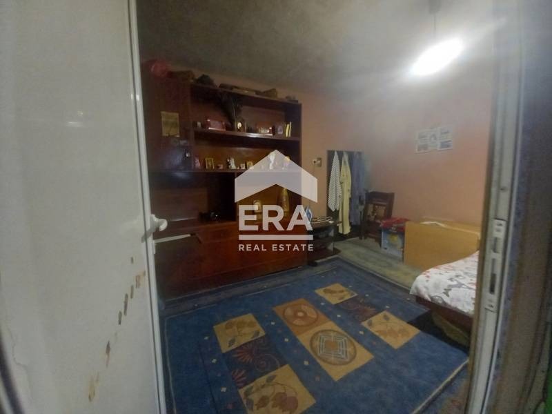 Продава КЪЩА, с. Дуранкулак, област Добрич, снимка 2 - Къщи - 52640026