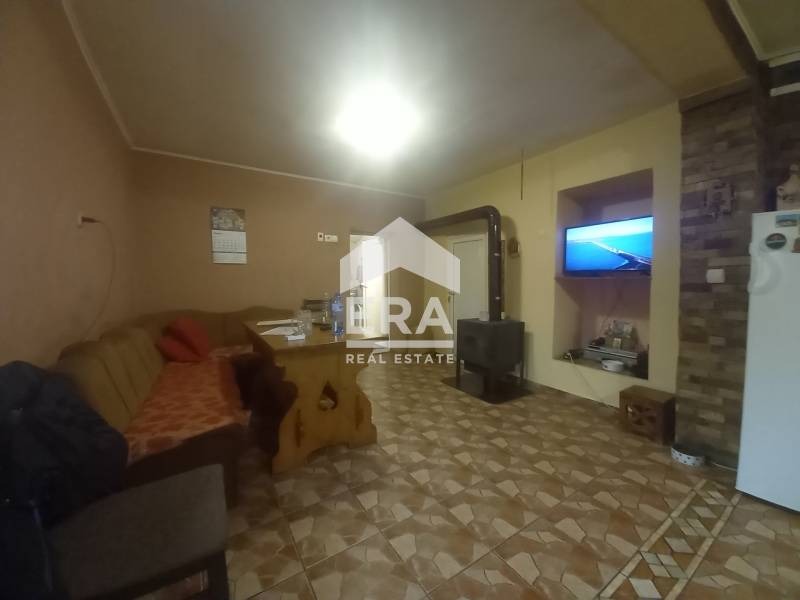 Продава КЪЩА, с. Дуранкулак, област Добрич, снимка 6 - Къщи - 52640026