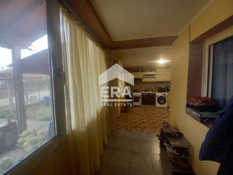 Продава КЪЩА, с. Дуранкулак, област Добрич, снимка 3 - Къщи - 52640026