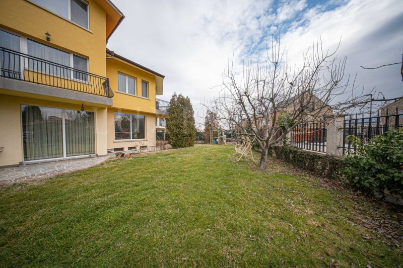 Продава КЪЩА, гр. София, гр. Банкя, снимка 3 - Къщи - 53439037