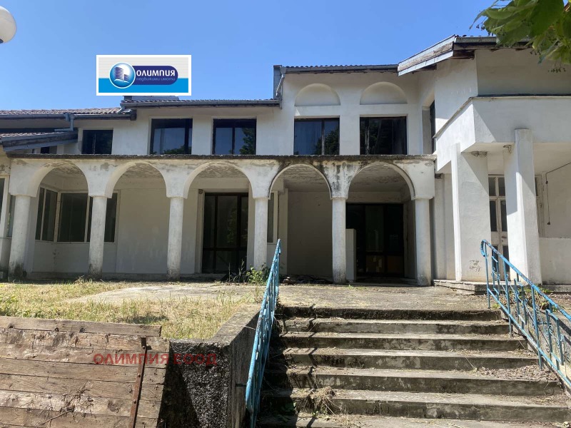 Продава БИЗНЕС ИМОТ, с. Червена вода, област Русе