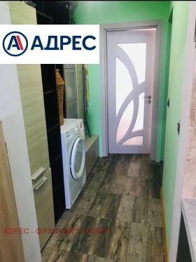 1 dormitorio Shirok tsentar, Pleven 4