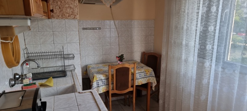 Na sprzedaż  1 sypialnia Razgrad , Orel , 60 mkw | 94477153 - obraz [11]