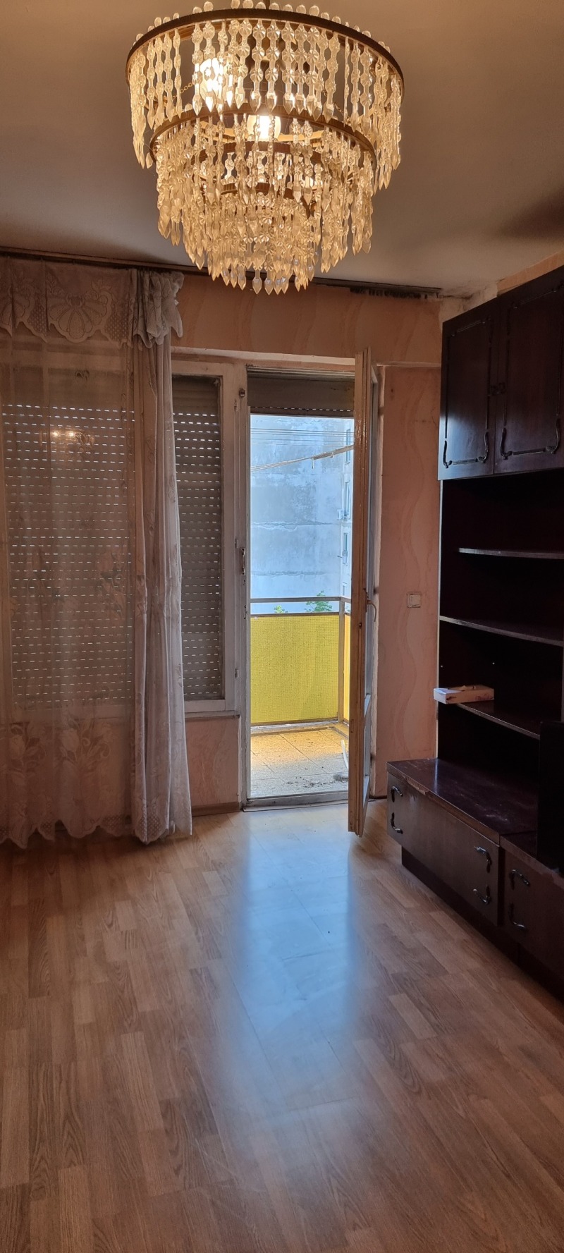 Продава 2-СТАЕН, гр. Разград, Орел, снимка 2 - Aпартаменти - 47129064