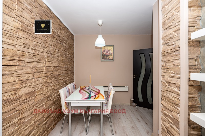 De vânzare  2 dormitoare Plovdiv , Ciuciuc Parij , 74 mp | 57575490 - imagine [7]