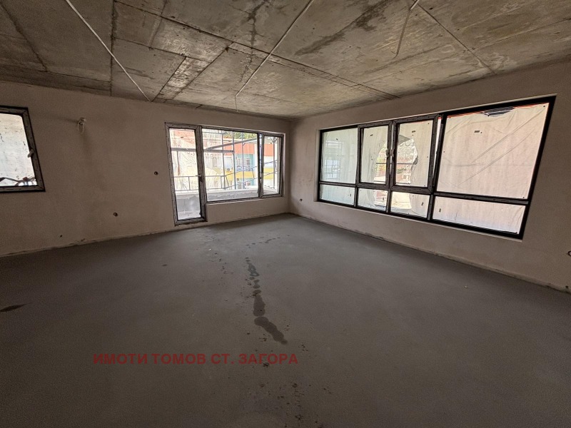 Eladó  3 hálószobás Stara Zagora , Ajazmoto , 153 négyzetméter | 88168941 - kép [6]