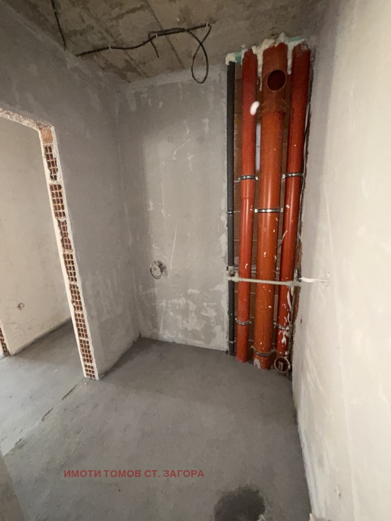 Eladó  3 hálószobás Stara Zagora , Ajazmoto , 153 négyzetméter | 88168941 - kép [5]