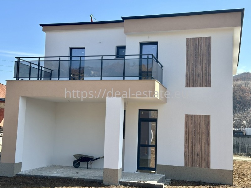 En venta  Casa región Blagoevgrad , Izgrev , 200 metros cuadrados | 71828625 - imagen [3]