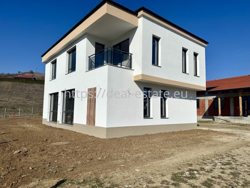 En venta  Casa región Blagoevgrad , Izgrev , 200 metros cuadrados | 71828625 - imagen [4]