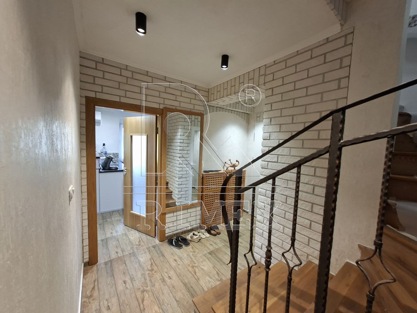 Продава КЪЩА | Imot.bg — изображение 12