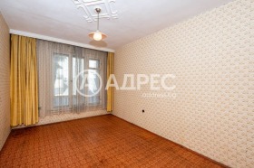 2 slaapkamers Mladezjki Chalm, Plovdiv 4