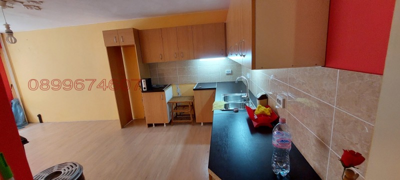 Продава  2-стаен, област Ямбол, гр. Елхово • 49 999 € • ID 96132715 — holmes.bg - [1] 