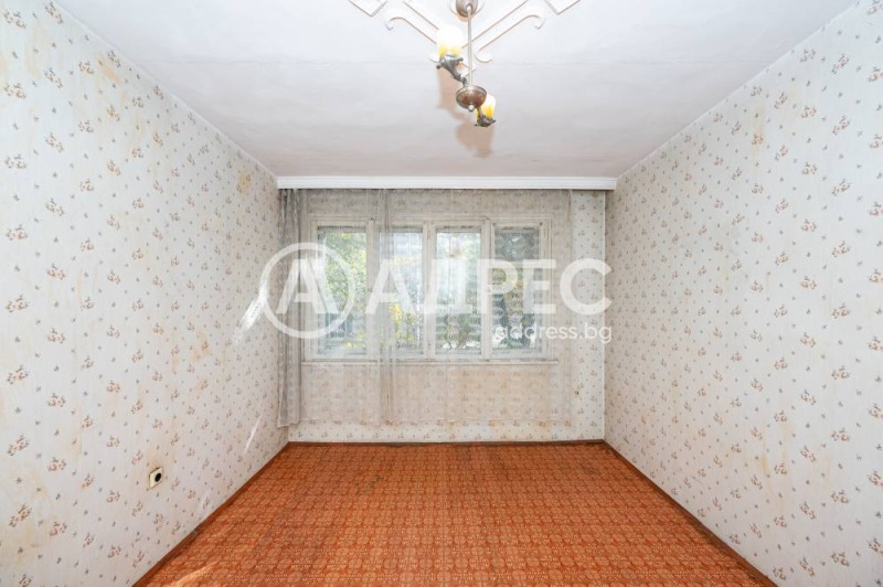 En venta  2 dormitorios Plovdiv , Mladezhki Jalm , 114 metros cuadrados | 14054446 - imagen [2]