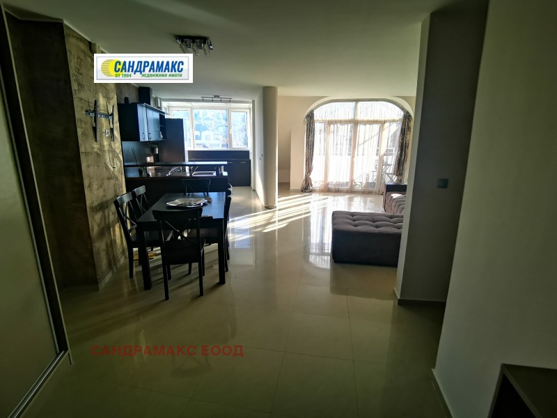 En venta  2 dormitorios Sofia , Karpuzitsa , 122 metros cuadrados | 74138390 - imagen [2]