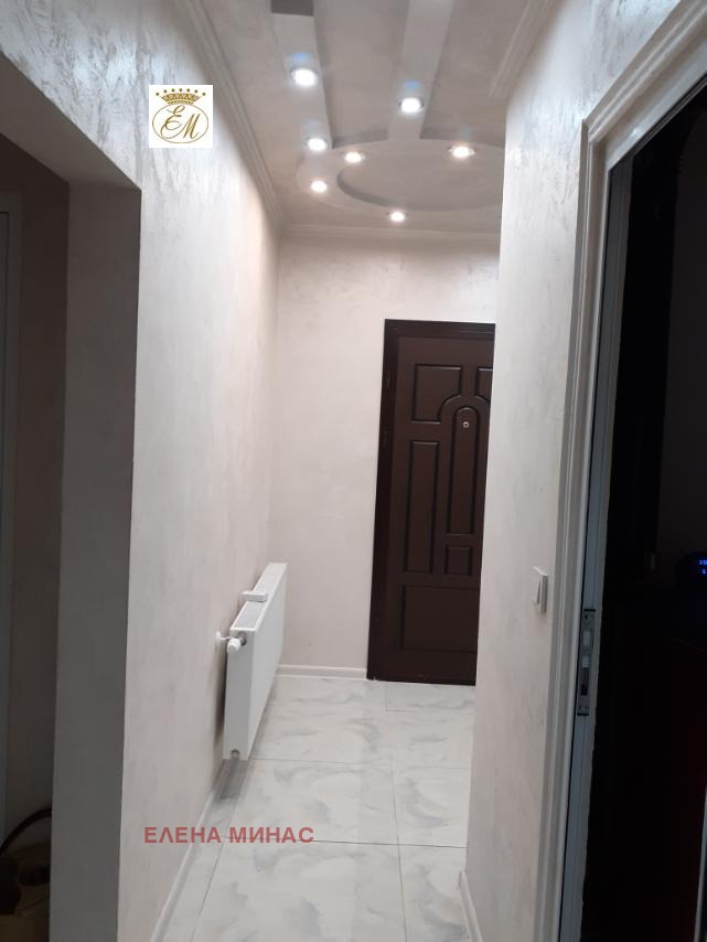 Продава 3-СТАЕН, гр. Шумен, Еверест, снимка 10 - Апартаменти - 52115924