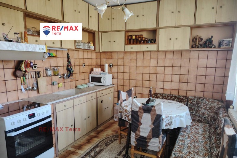 Te koop  Huis regio Pleven , Levski , 340 m² | 23318390 - afbeelding [9]