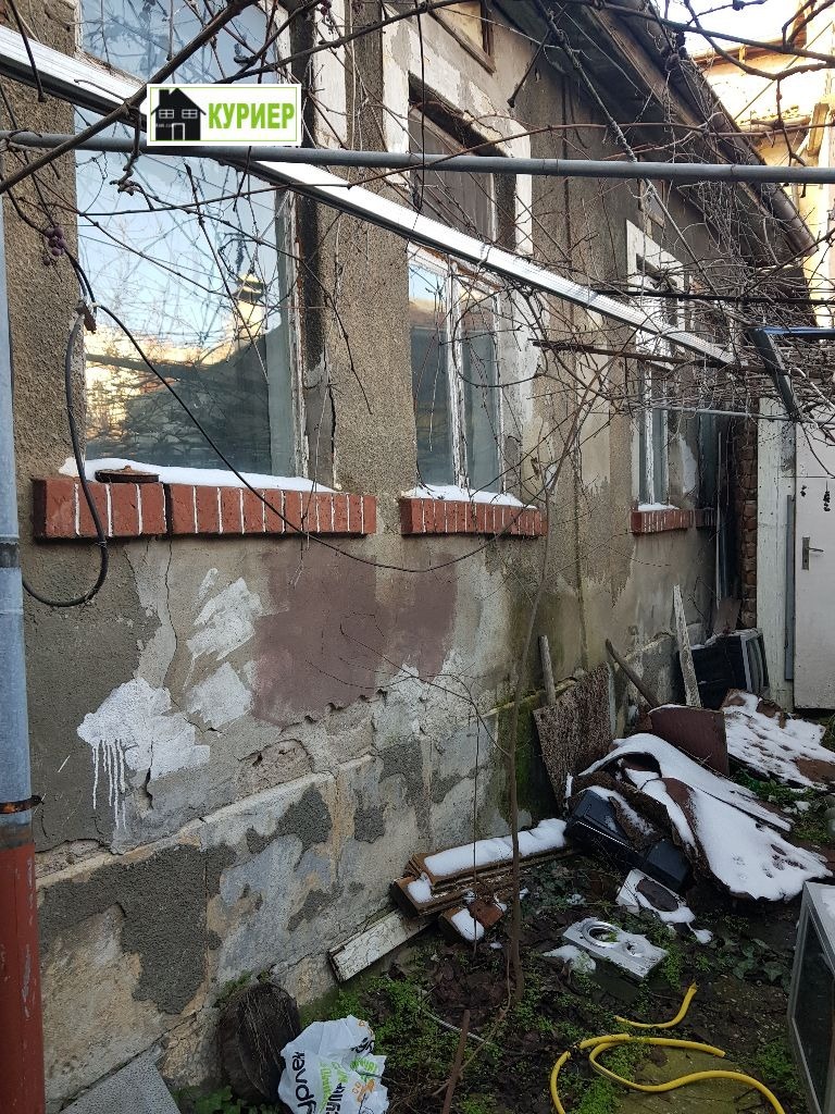 Продава КЪЩА, гр. Русе, Център, снимка 3 - Къщи - 49386062