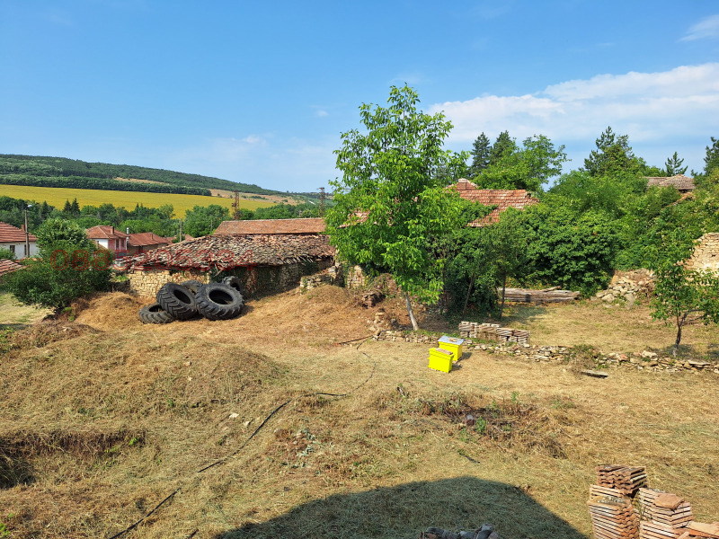 Продава КЪЩА, с. Коевци, област Велико Търново, снимка 12 - Къщи - 52779025