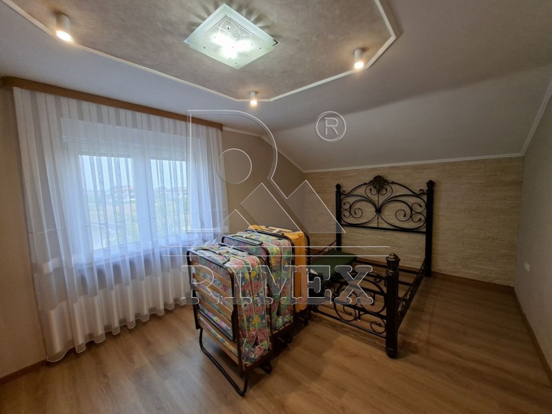 Eladó  Ház Plovdiv , Belomorski , 257 négyzetméter | 30280937 - kép [10]