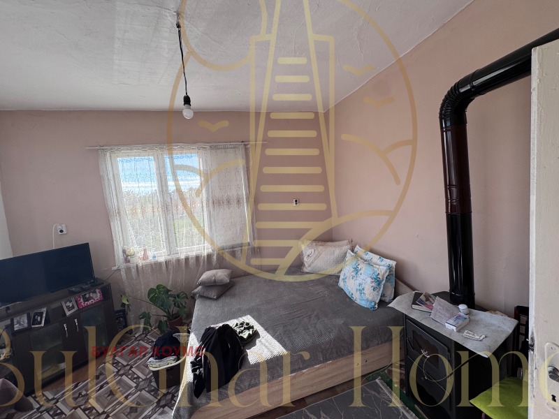 Продава КЪЩА, с. Житница, област Варна, снимка 12 - Къщи - 52283361