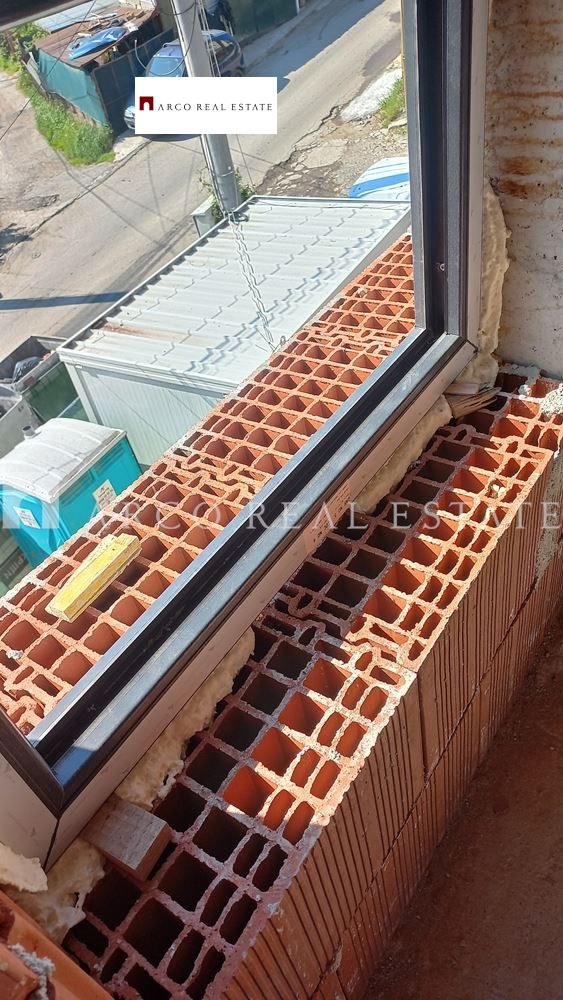 Продава КЪЩА, гр. София, Горна баня, снимка 2 - Къщи - 53187393