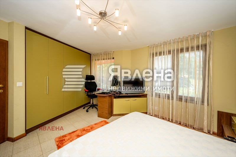 Продава КЪЩА, гр. София, с. Лозен, снимка 10 - Къщи - 56170379