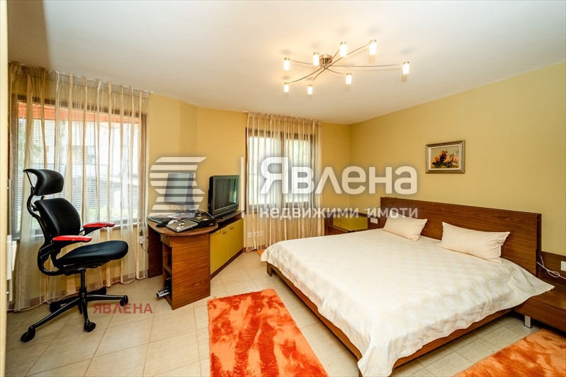 Продава КЪЩА, гр. София, с. Лозен, снимка 9 - Къщи - 56170379