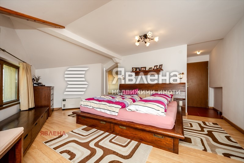 Продава КЪЩА, гр. София, с. Лозен, снимка 11 - Къщи - 56170379