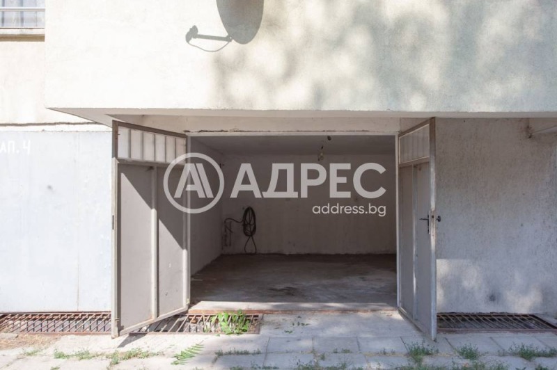 Satılık  Garaj Sofia , Centar , 27 metrekare | 64255364