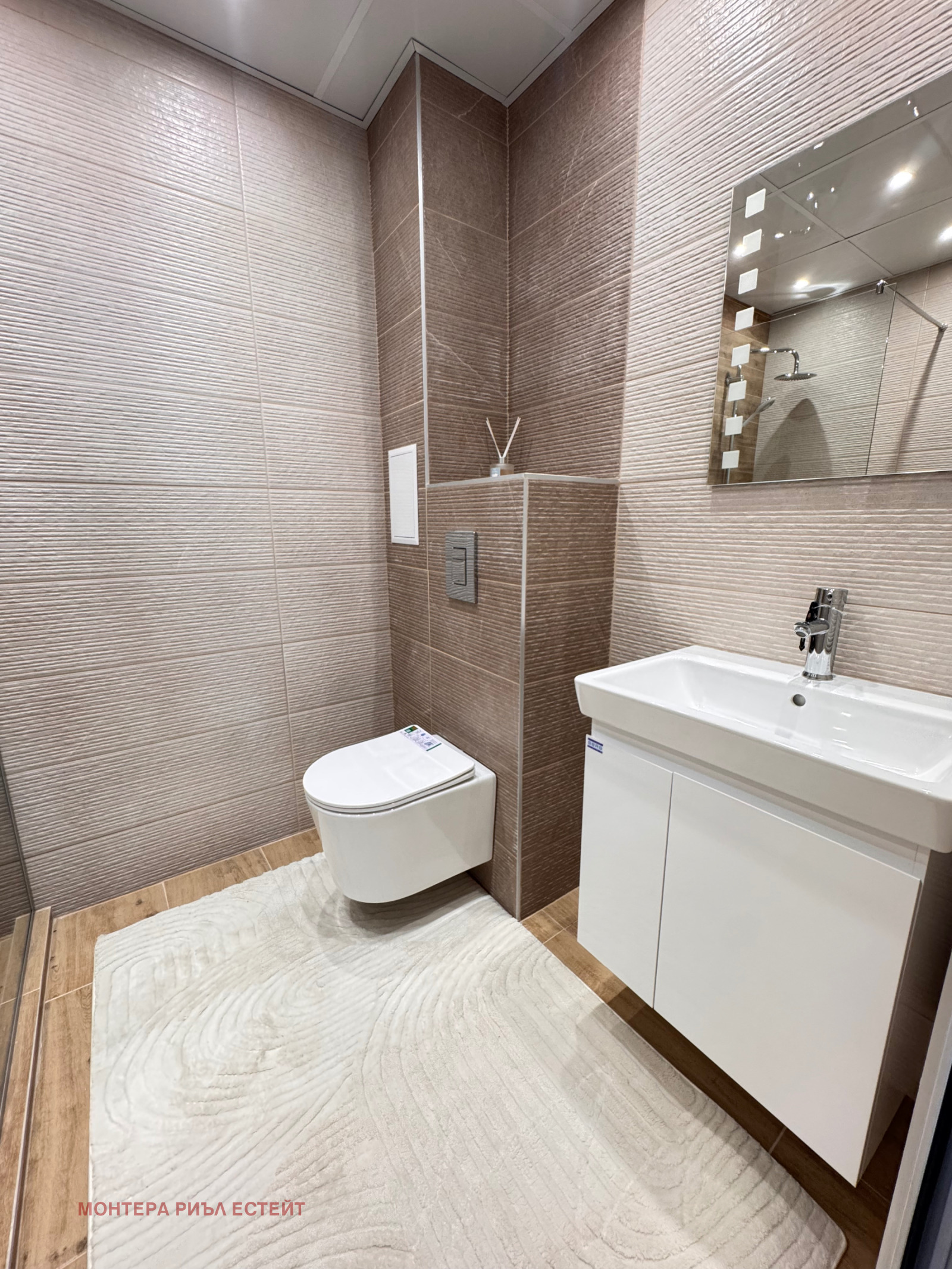 Продава 3-СТАЕН, гр. Варна, Гранд Мол, снимка 8 - Апартаменти - 55147539
