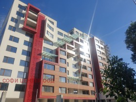 3 soverom Tsentar, Sofia