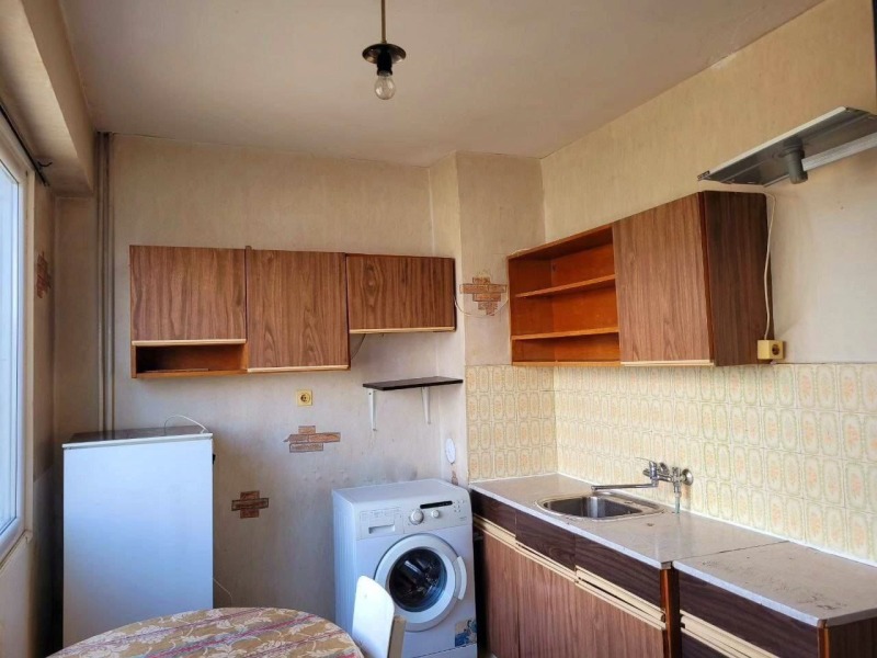 Продава 2-СТАЕН, гр. Пловдив, Христо Смирненски, снимка 2 - Aпартаменти - 49133944