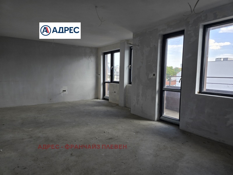 Na prodej  2 ložnice Pleven , Širok centar , 122 m2 | 87433920