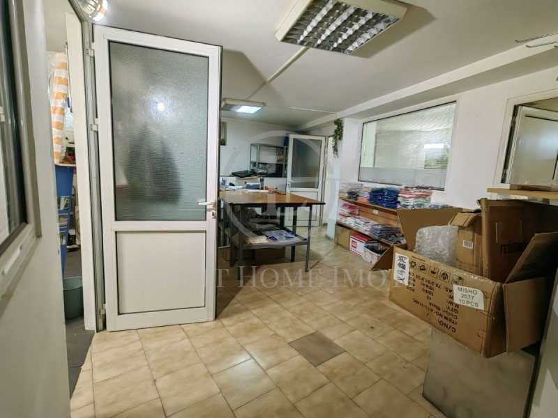 Zu verkaufen  Geschäft Plowdiw , Proslaw , 208 qm | 23794901 - Bild [2]