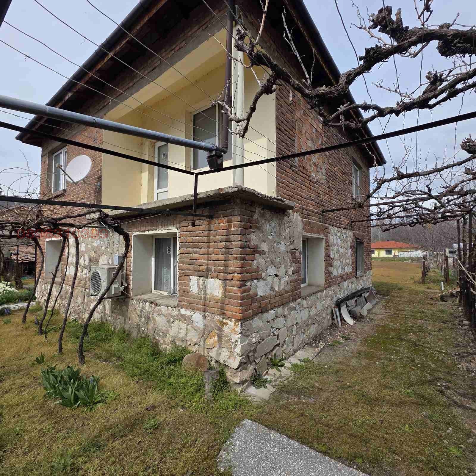 Продава КЪЩА, с. Маноле, област Пловдив, снимка 12 - Къщи - 56003359