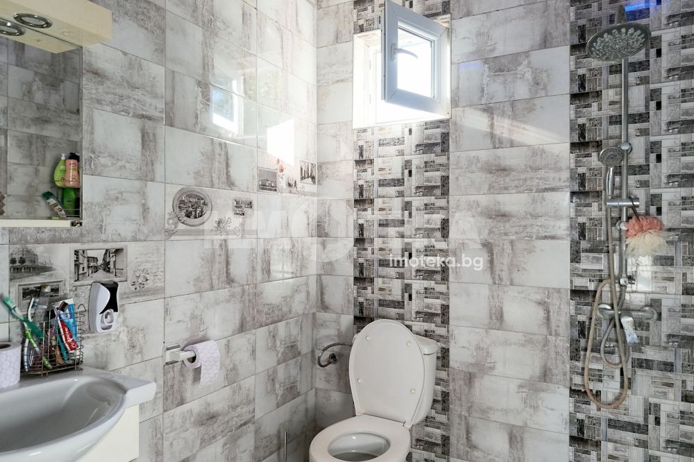 Продава КЪЩА, с. Селци, област Пловдив, снимка 5 - Къщи - 56164214