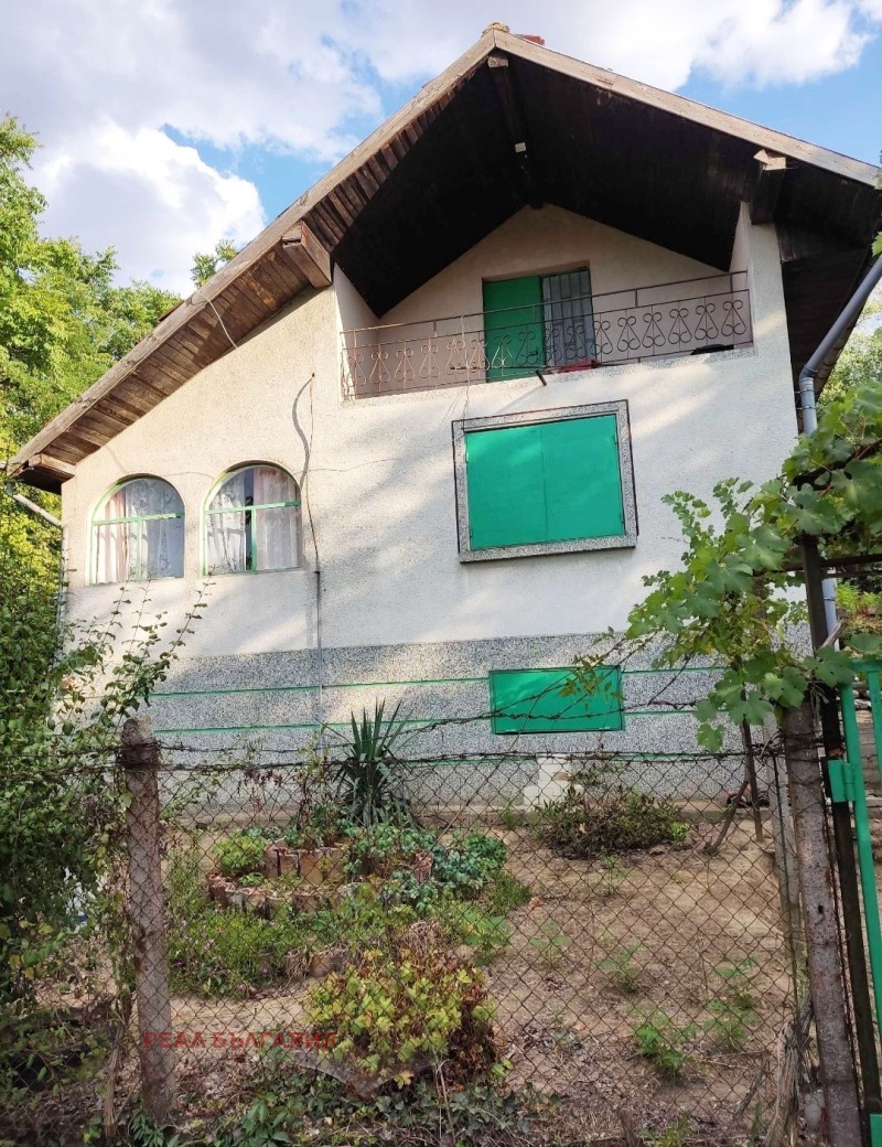 Продава ВИЛА в град Русе, в.з. Левента - 65 кв.м / 23 000 € » 44 984.09 лв., РЕАЛ БЪЛГАРИЯ