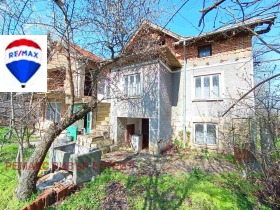 Продажба на имоти в с. Обретеник, област Русе - изображение 4 