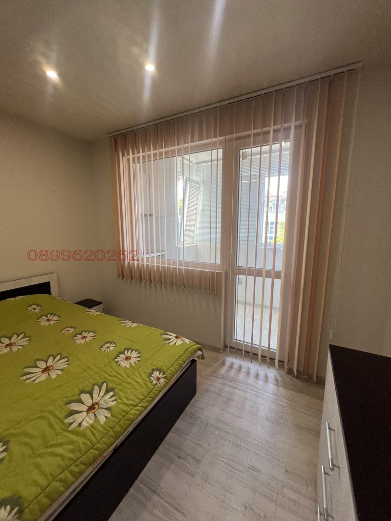 Na sprzedaż  1 sypialnia Szumen , Centar , 68 mkw | 39760861 - obraz [3]