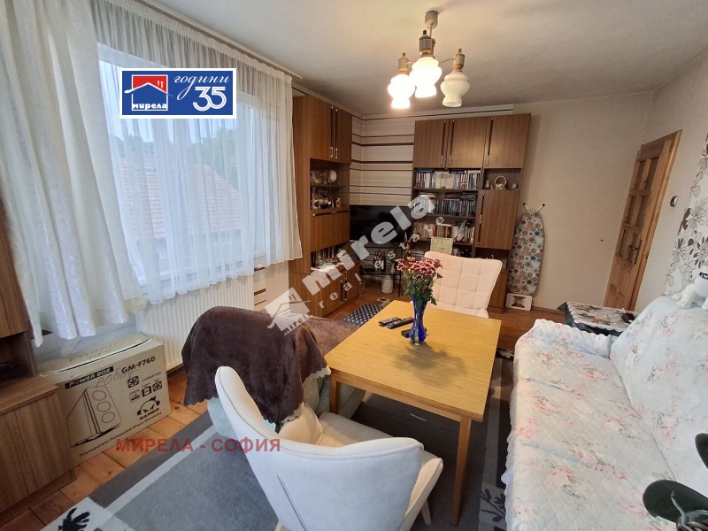 Продава 3-СТАЕН, гр. София, с. Владая