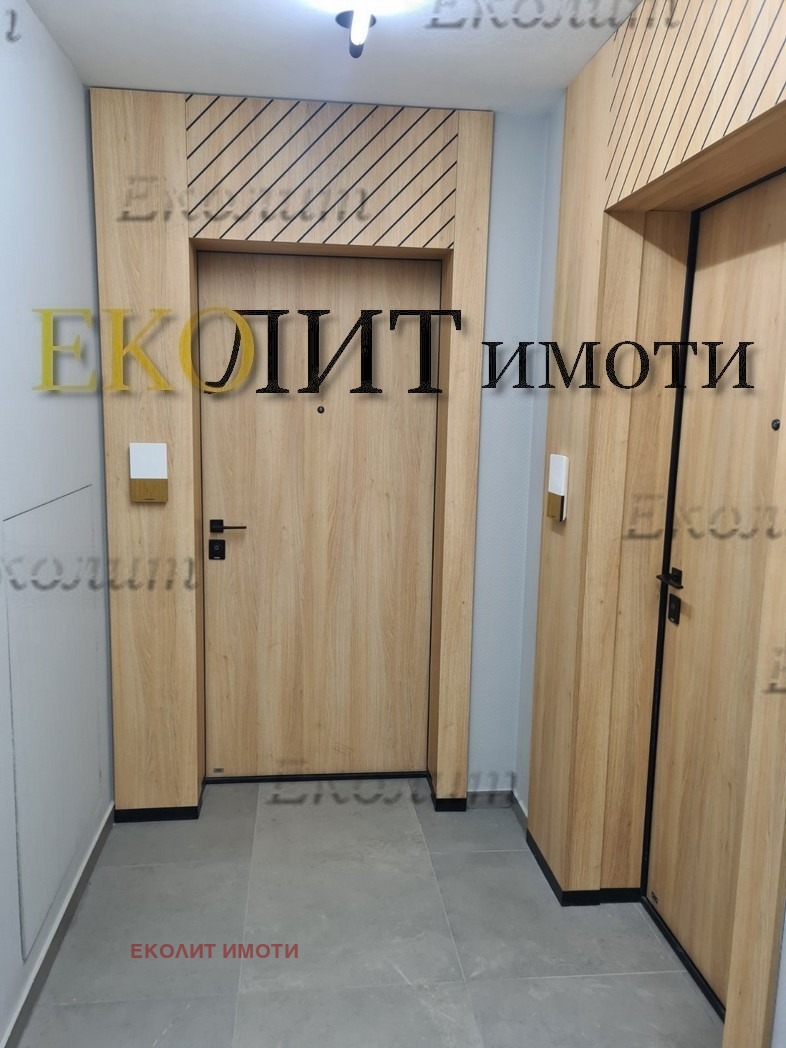 Продава 3-СТАЕН, гр. София, Зона Б-5-3, снимка 2 - Апартаменти - 52143755