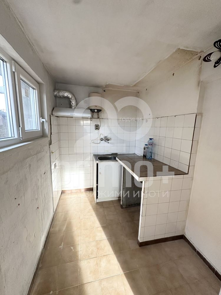 Продава 3-СТАЕН, гр. Дебелец, област Велико Търново, снимка 4 - Апартаменти - 52834159