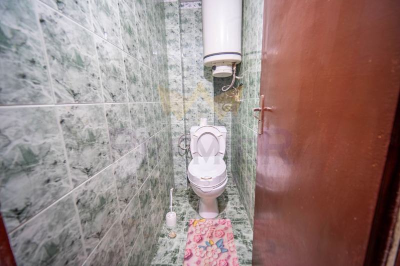 Продава 3-СТАЕН, гр. Добрич, Център, снимка 14 - Апартаменти - 53009393