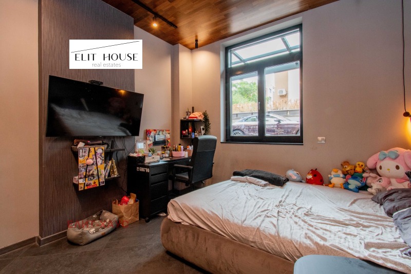 De vânzare  3 dormitoare Sofia , m-t Gârdova glava , 186 mp | 77589331 - imagine [13]