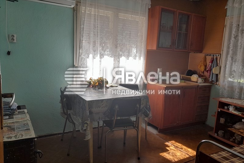 Продава  Къща област Пловдив , с. Войводиново , 248 кв.м | 53312045 - изображение [9]